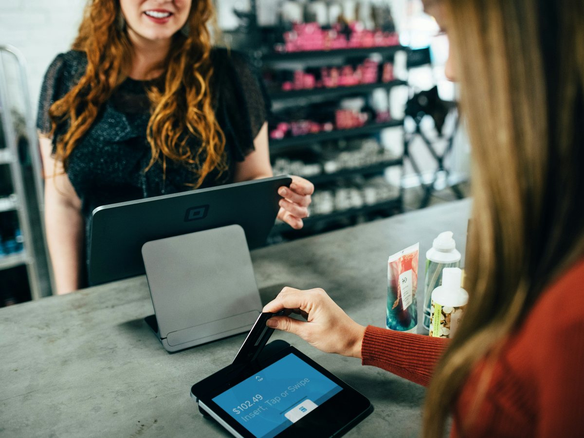 Service business checkout moment
